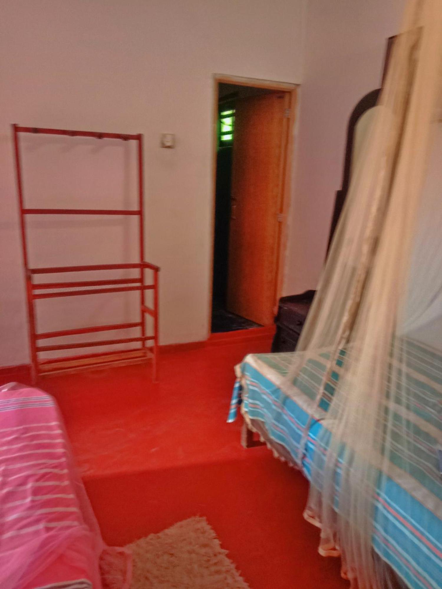 Sandaru Surffing Inn Weligama Room photo
