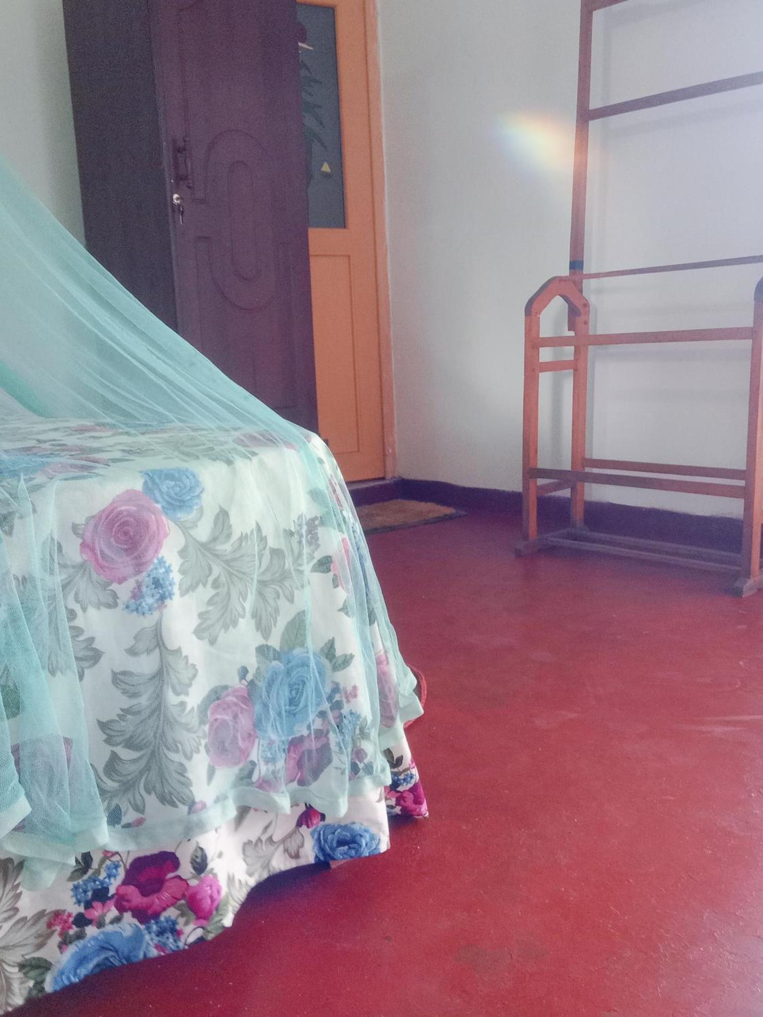 Sandaru Surffing Inn Weligama Room photo